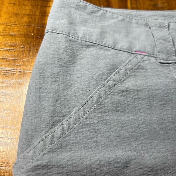Patagonia shorts, size 10 women - Picture 6 of 16